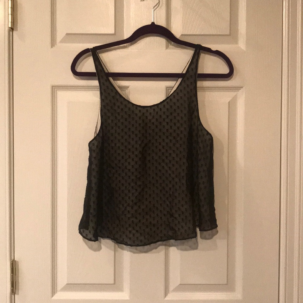 Black shirt with black bow in the back.
